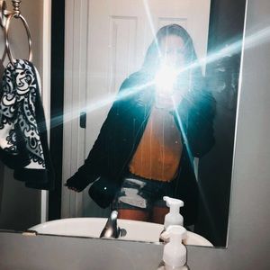 Meet your Posher, Danielle